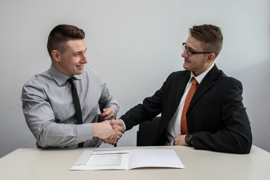 Stratégie RH pour startup : recrutement et acquisition de talents clés